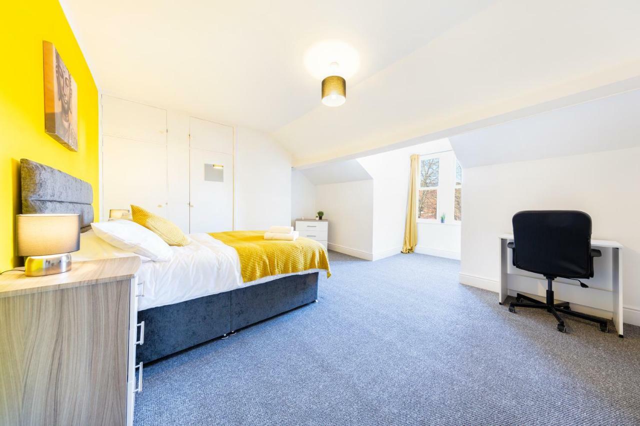 Remi Martin's Place Apartment